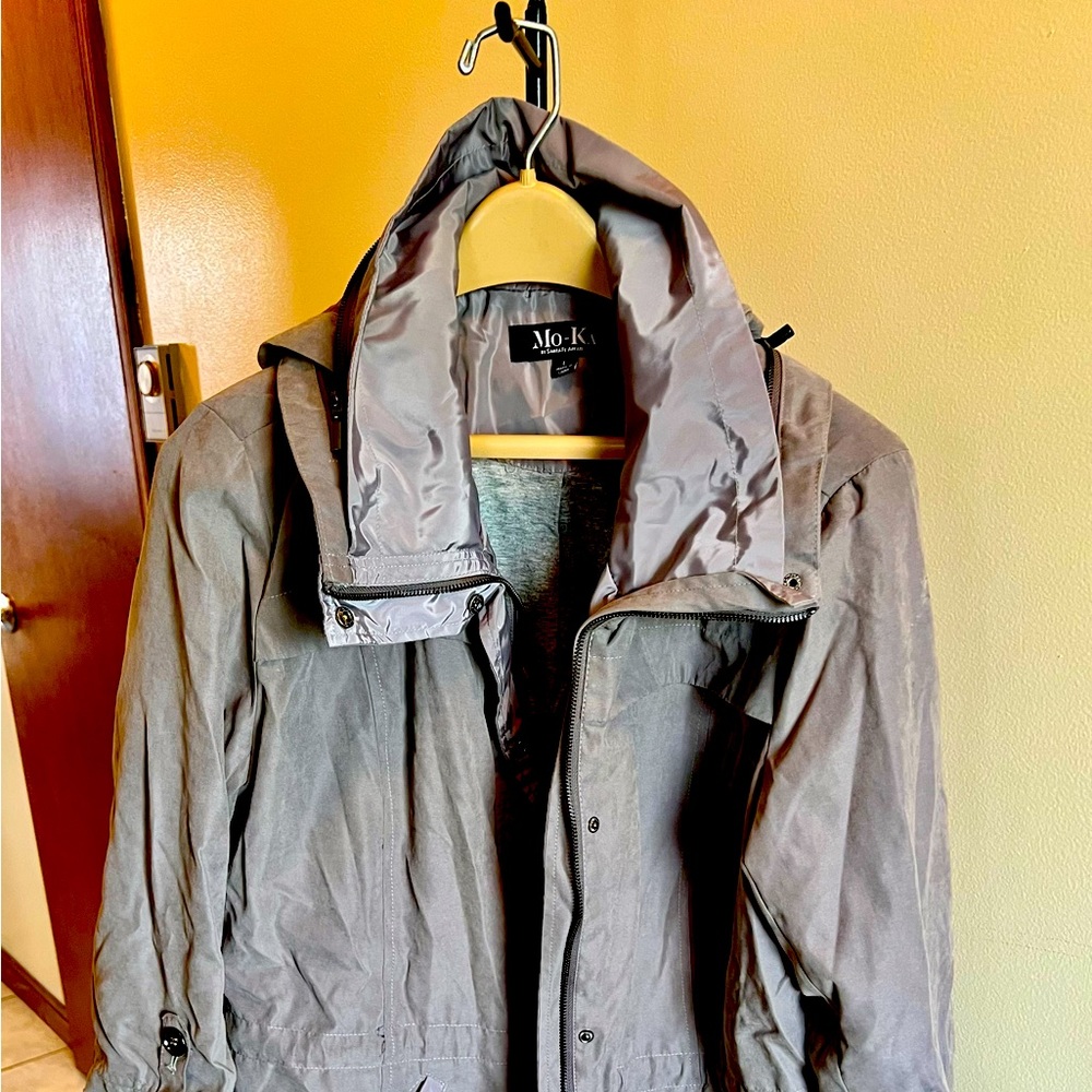 MO-KA Lillian Lightweight Rain Jacket Size L